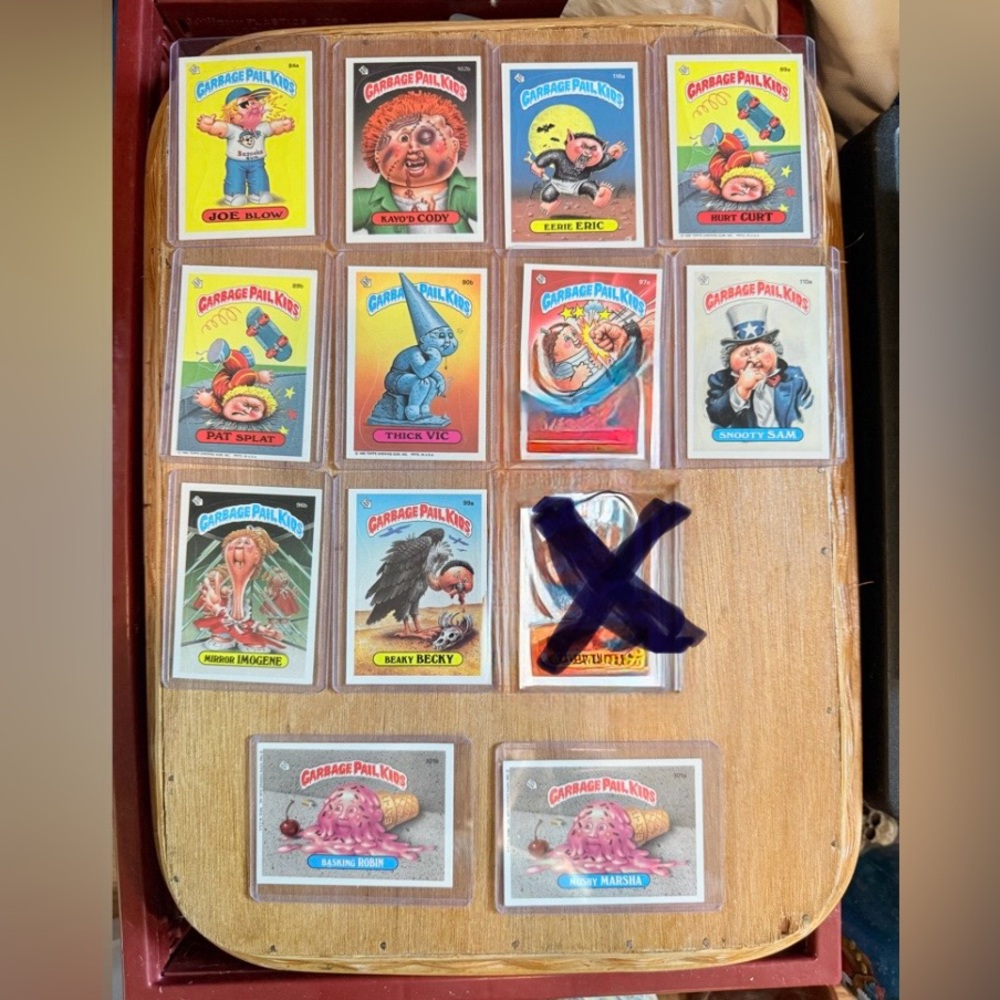 22 Garbage Pail Kids W/Bonus Miniature Garbage Pail Kid!